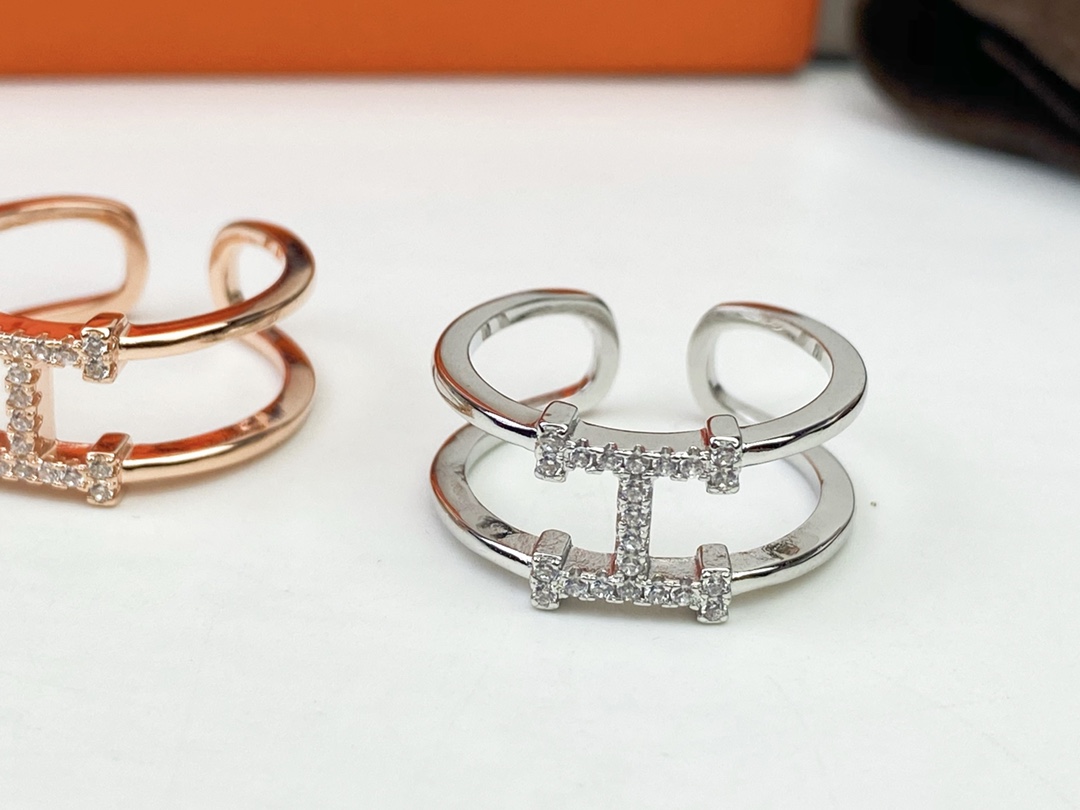 H**me5 H D1am0nd Ring