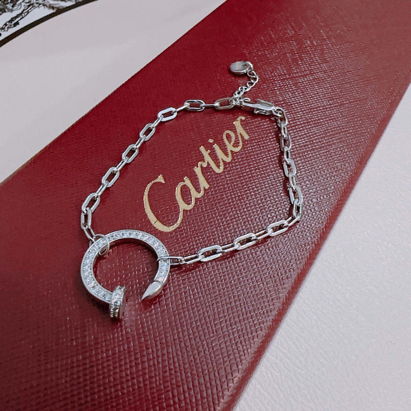 Ca*t1er Juste un Clou Bracelet