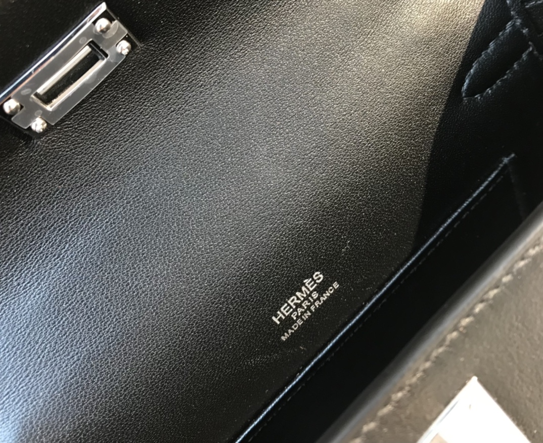 H**me5 Kelly Pochette