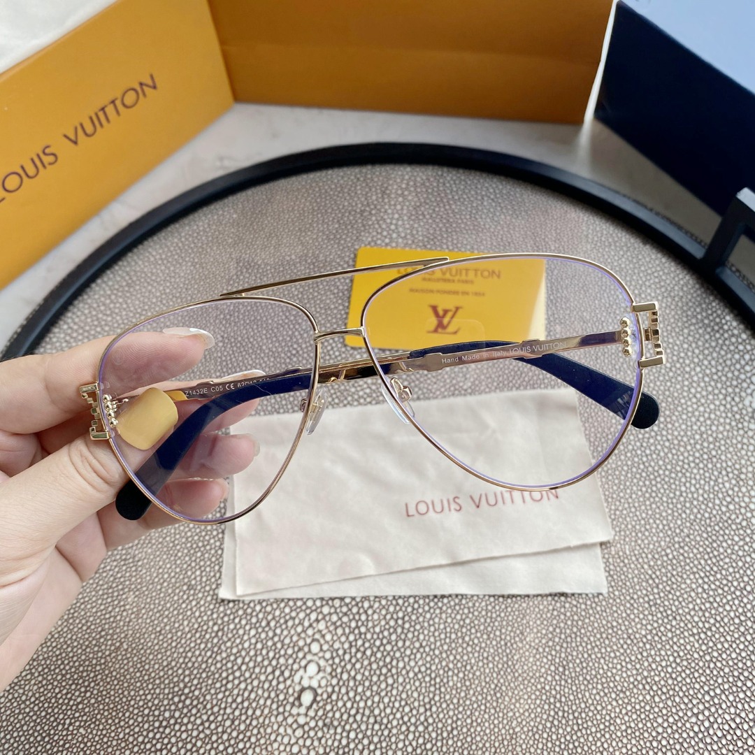 SATURNINO EYEWEAR
