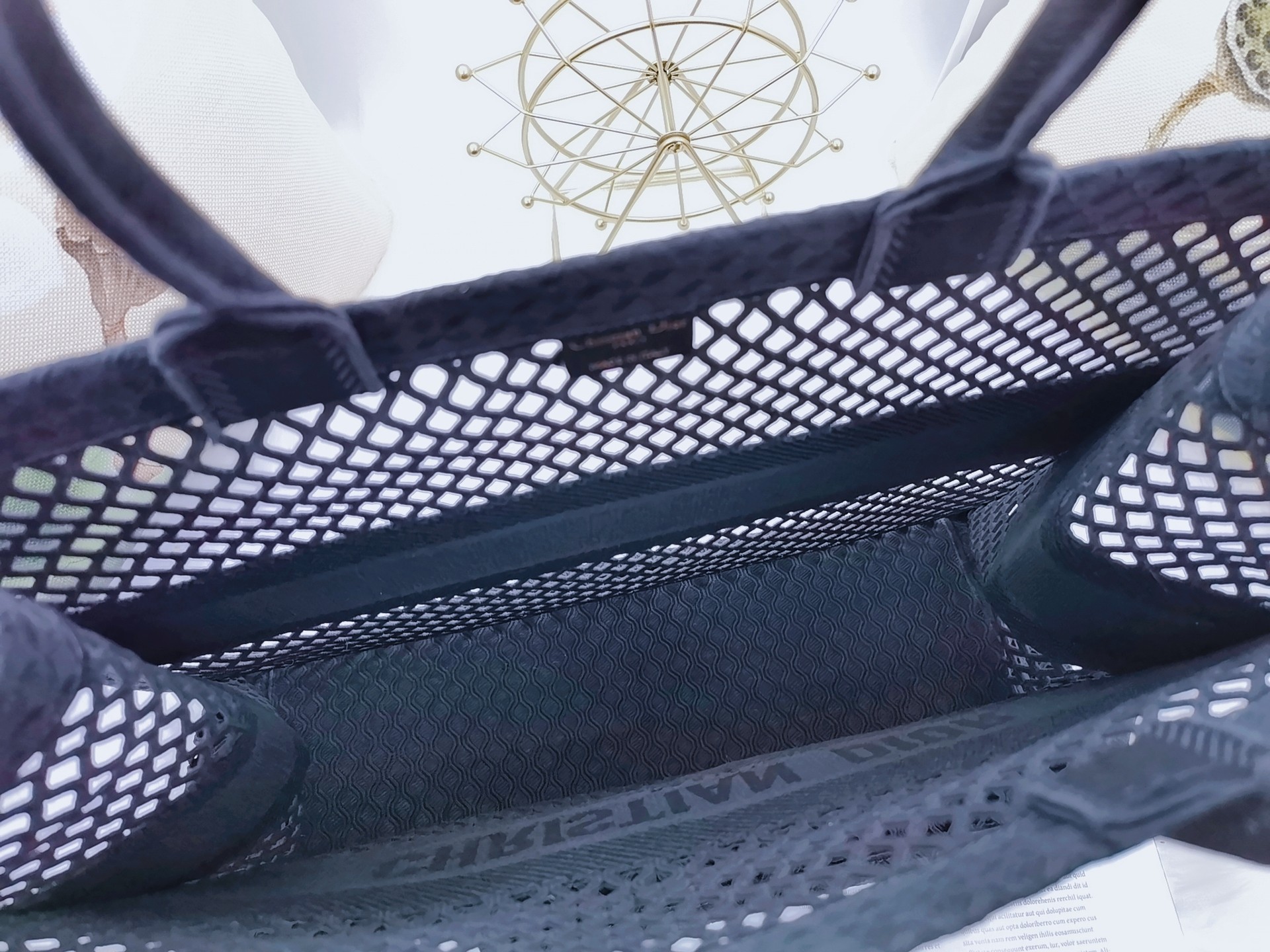 D10r Book Tote
