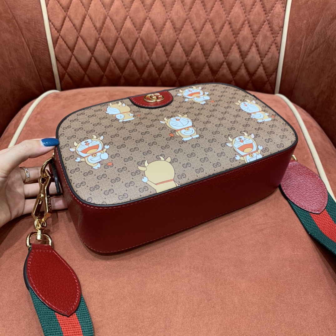 𝘿𝙤𝙧𝙖𝙚𝙢𝙤𝙣 𝙭 𝙂𝙪𝙘𝙘𝙞