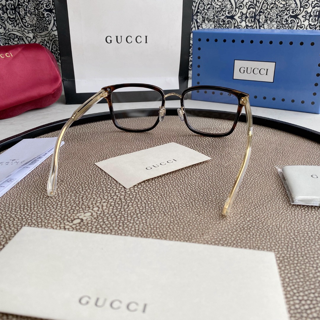 Gvc*1 Eyewear square tinted sunglasses
