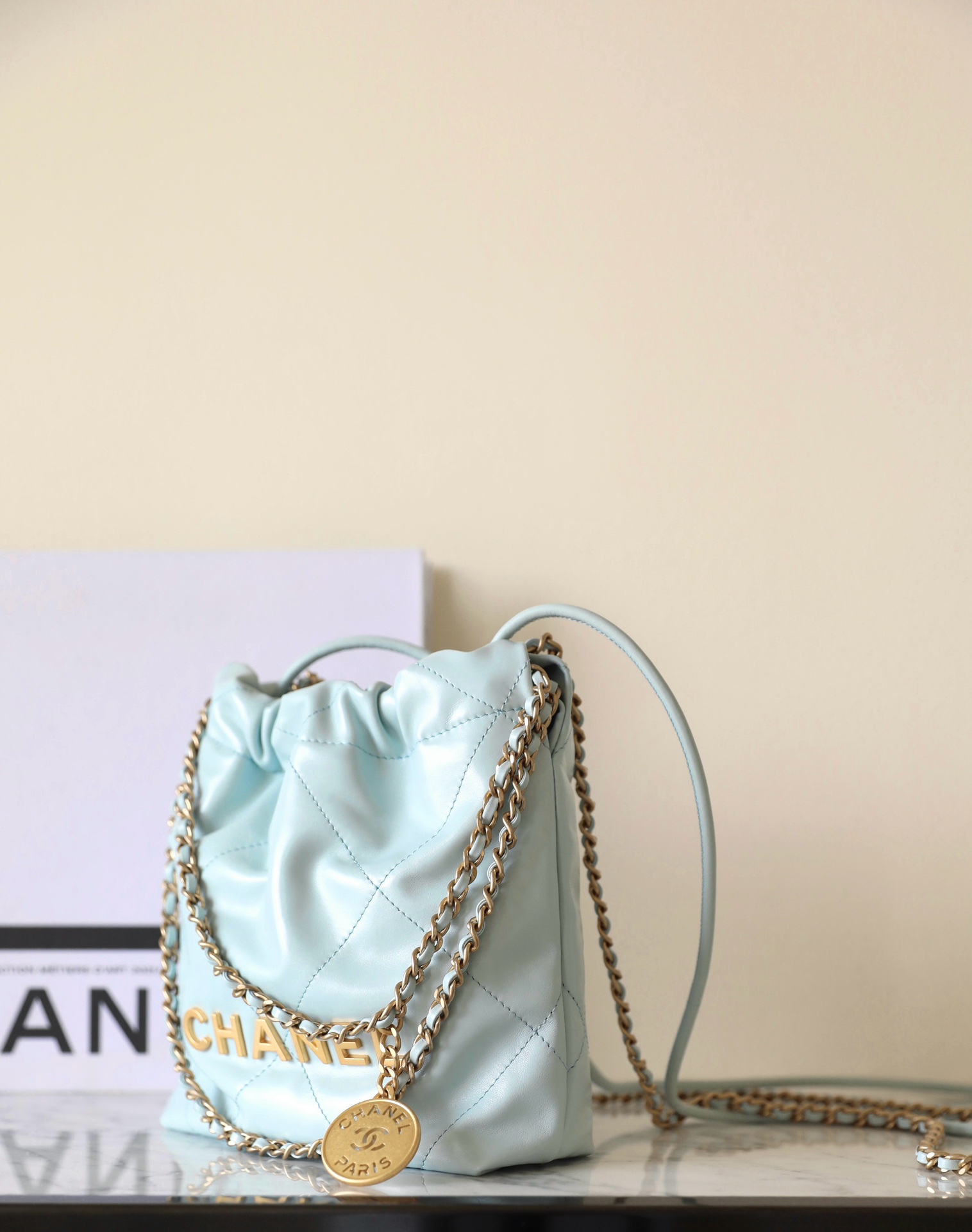 Ch**el 22 mini bag