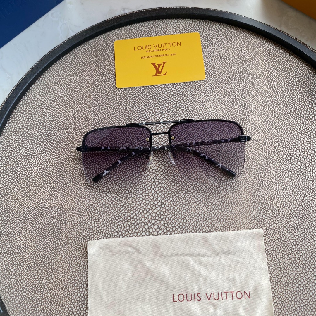 aviator sunglasses