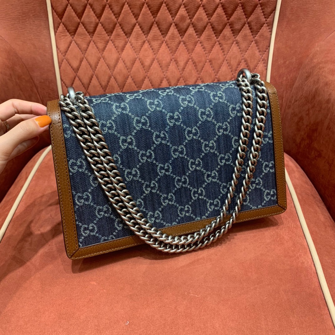 gv*c1 De*1m shoulder bag