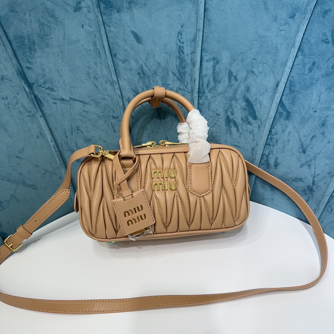 Matelassé Soft bag