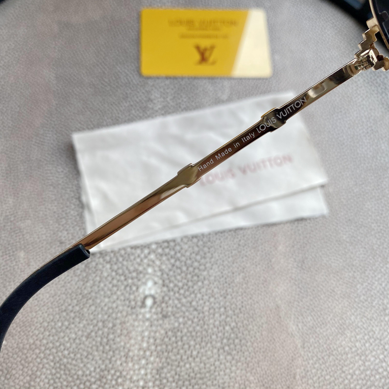 SATURNINO EYEWEAR
