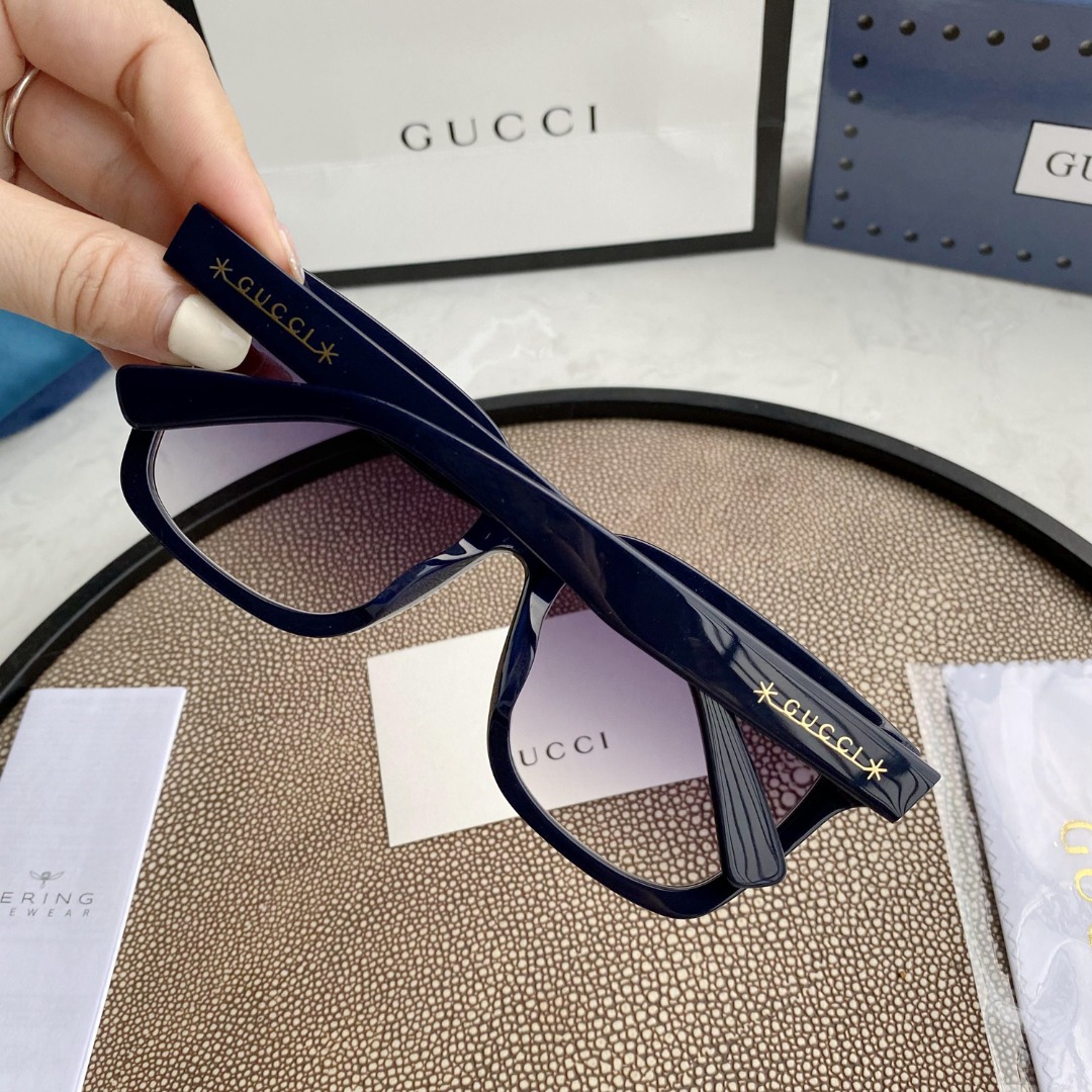 Gvc*1 acetate sunglasses with logo