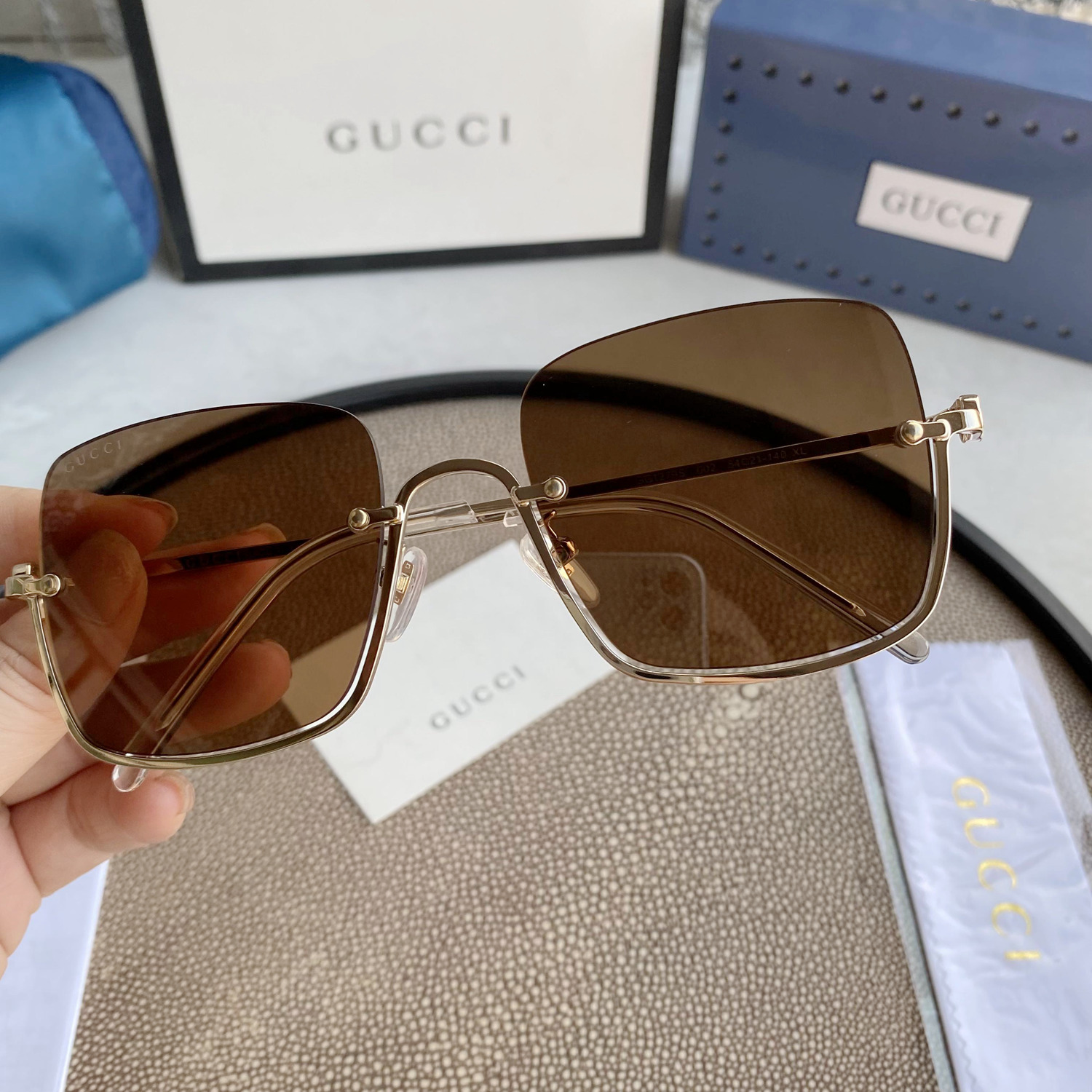 Gvc*1 EYEWEAR SUNGLASSES