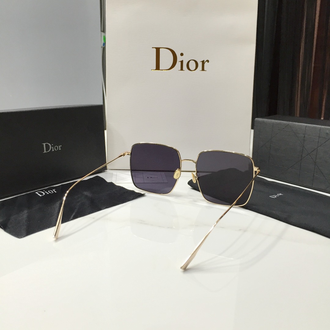 Stellaire Square Sunglasses