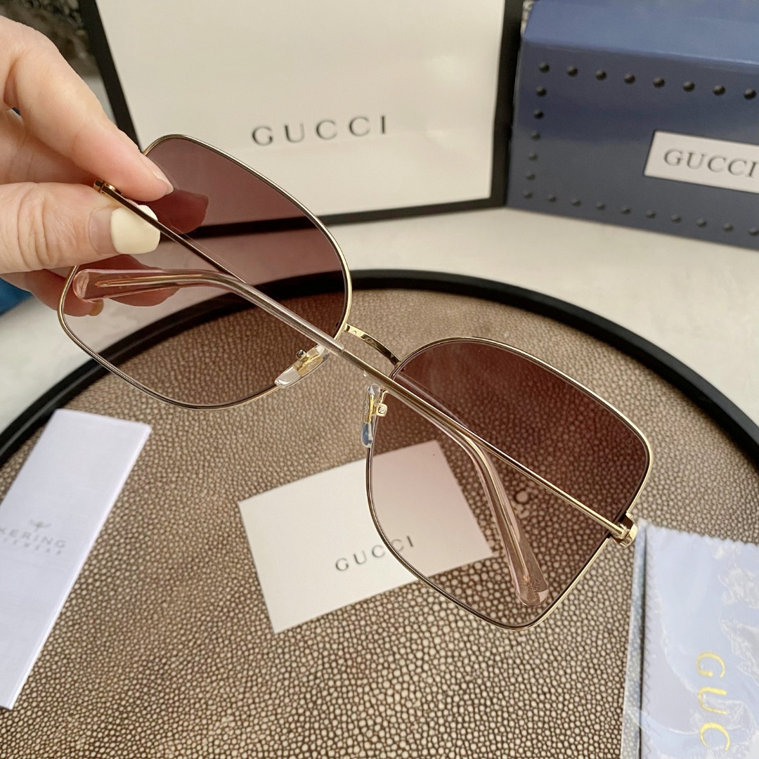 Women’s Metal Sunglasses