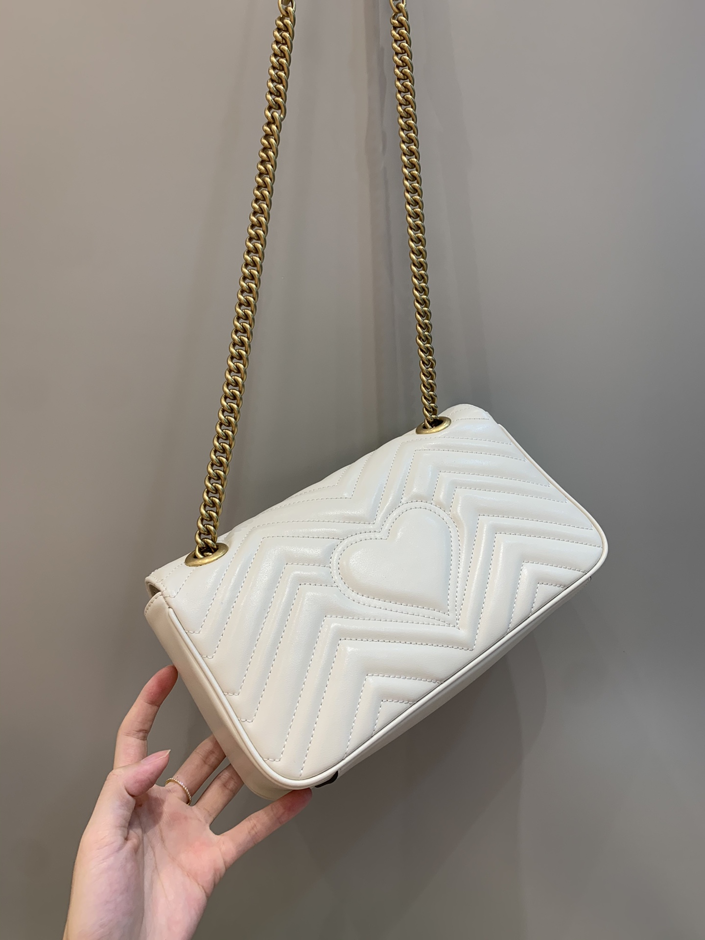 Classic flap bag
