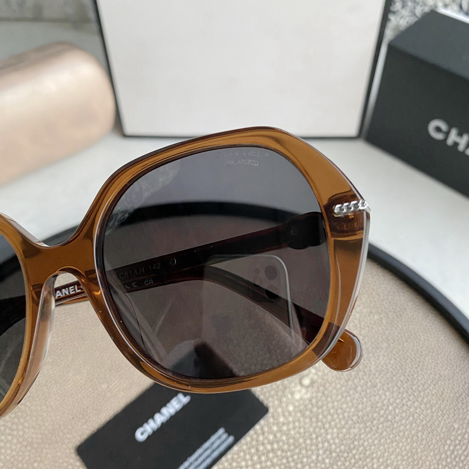 Round Sunglasses
