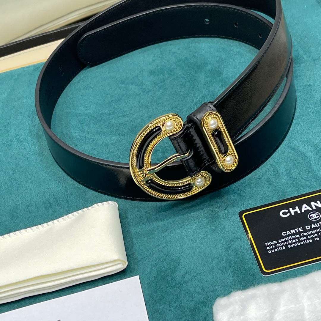 Ch**el belt 17