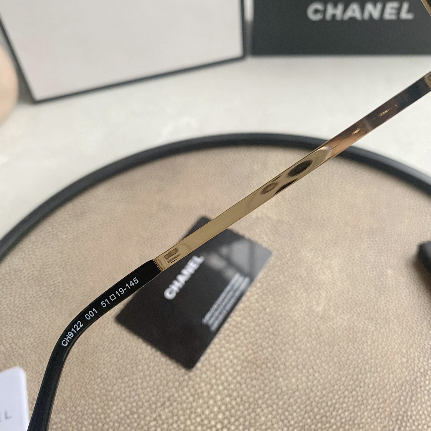 Vintage Ch**el sunglasses