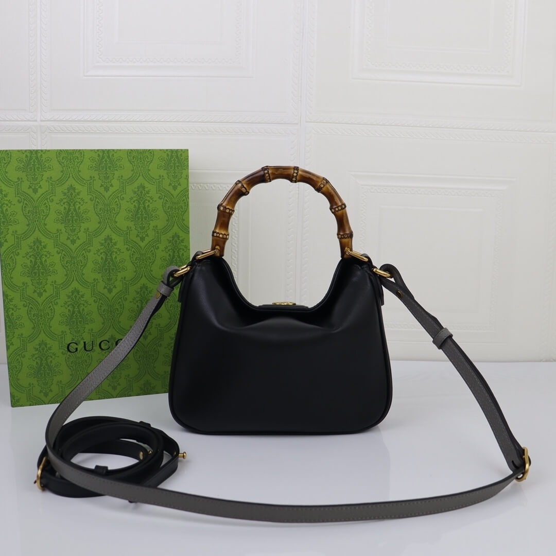 Gvc*1 DIANA SMALL SHOULDER BAG