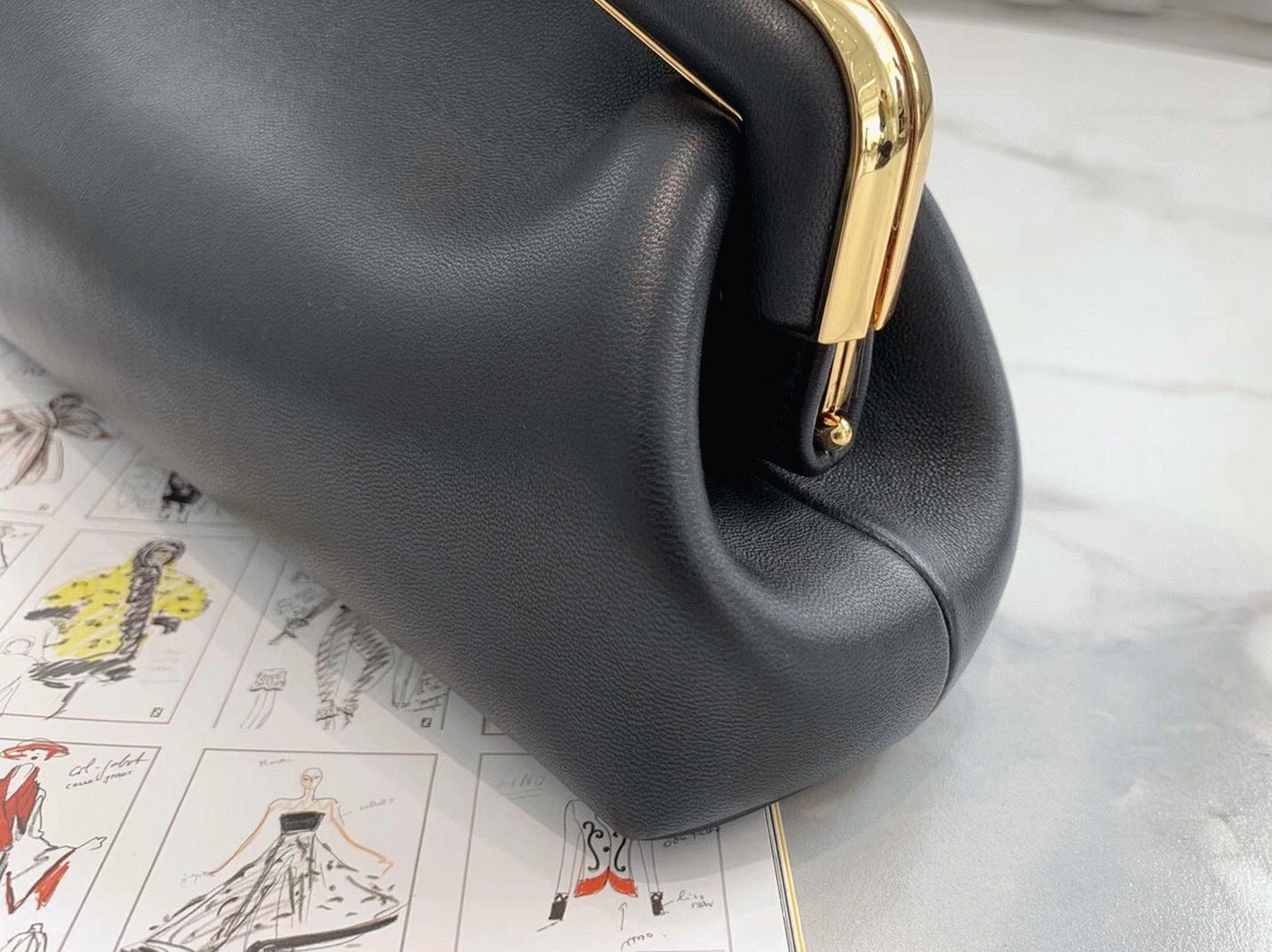 Top Quality Knockoff F**di First Small Bag In Black