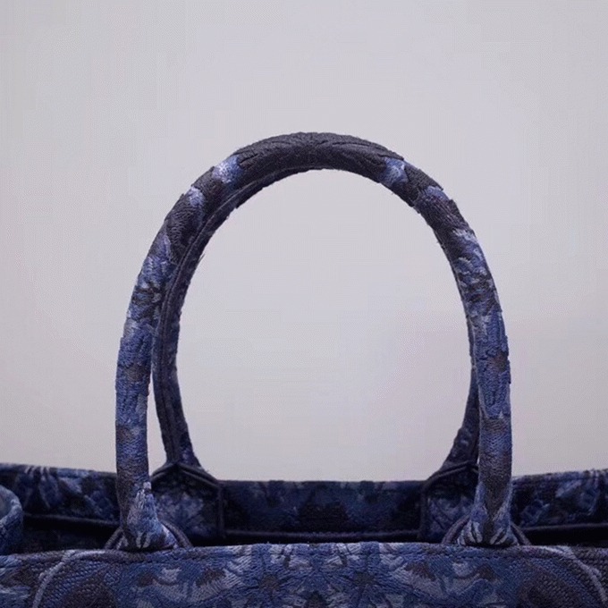 D10r Large Book Tote Bag Fake in Blue KaleiD10rscopic Embroidered Cotton