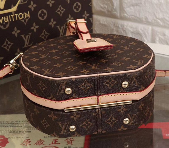 L0vis Vvtt0n Monogram Canvas Petite Boite Chapeau