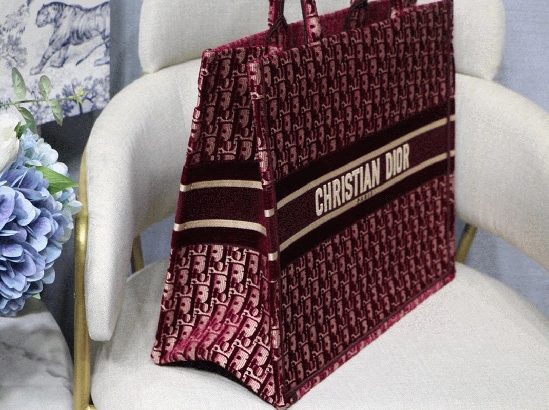 D10r Large Book Tote Bag Fake in Bordeaux Oblique Embroidered Velvet