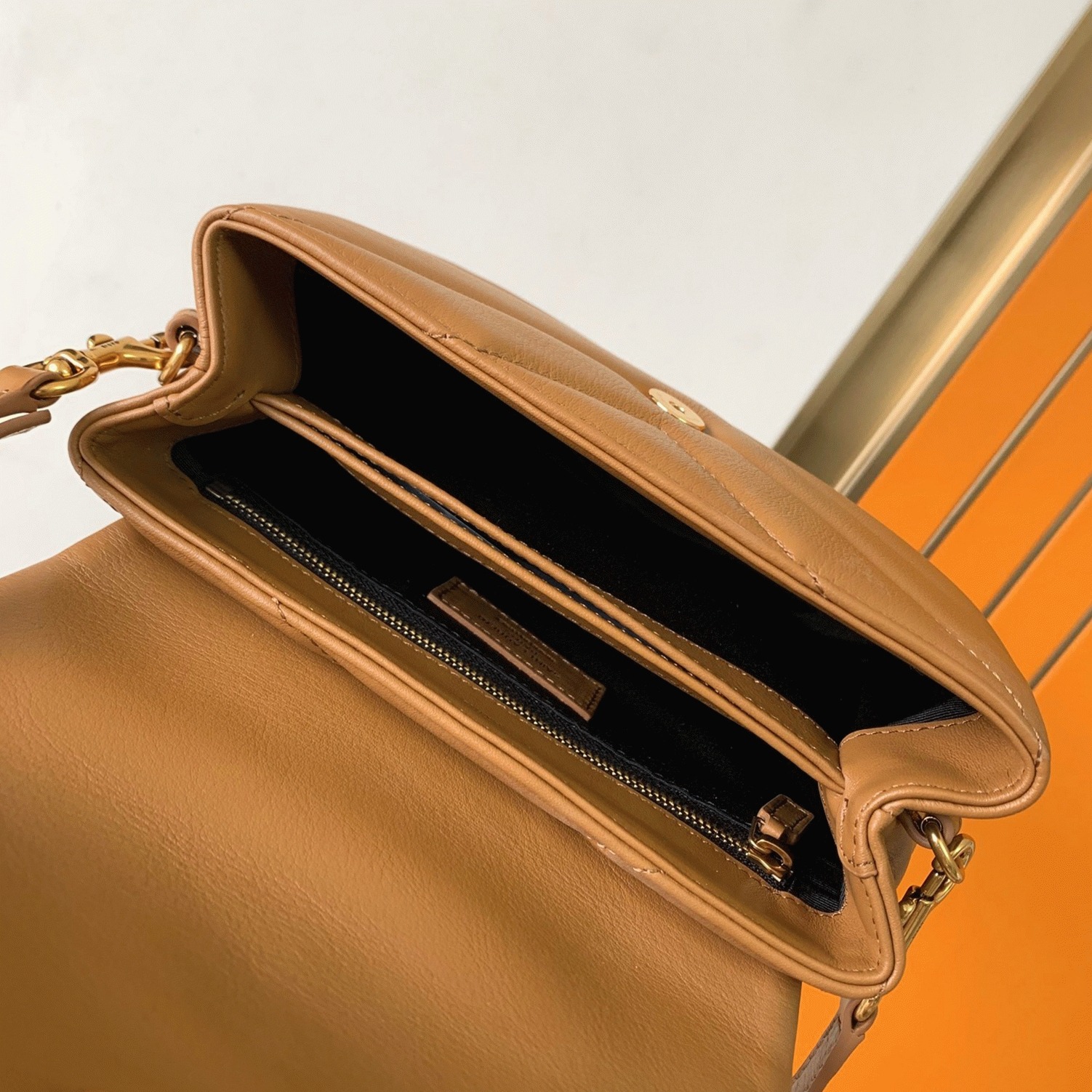 Replica Sa1nt Lau*nt LouLou Toy Strap Bag Brown