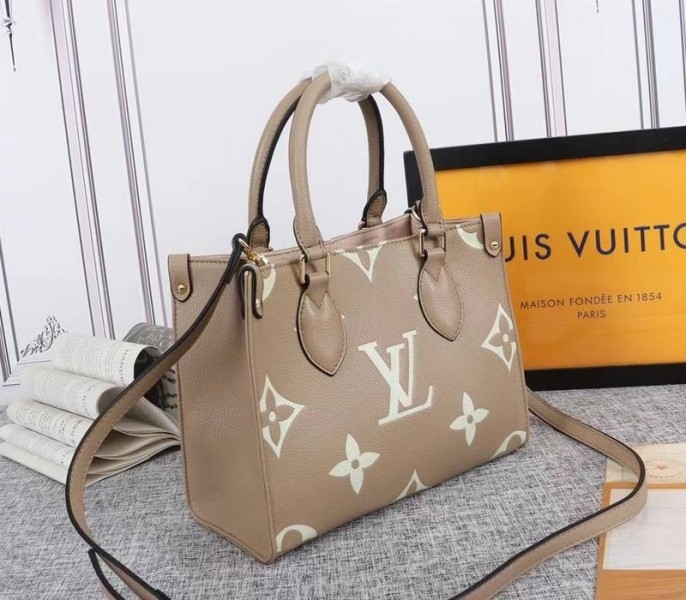 L0vis Vvtt0n Bicolor Monogram Empreinte Leather Onthego PM Bag In Tourterelle Gray And Cream