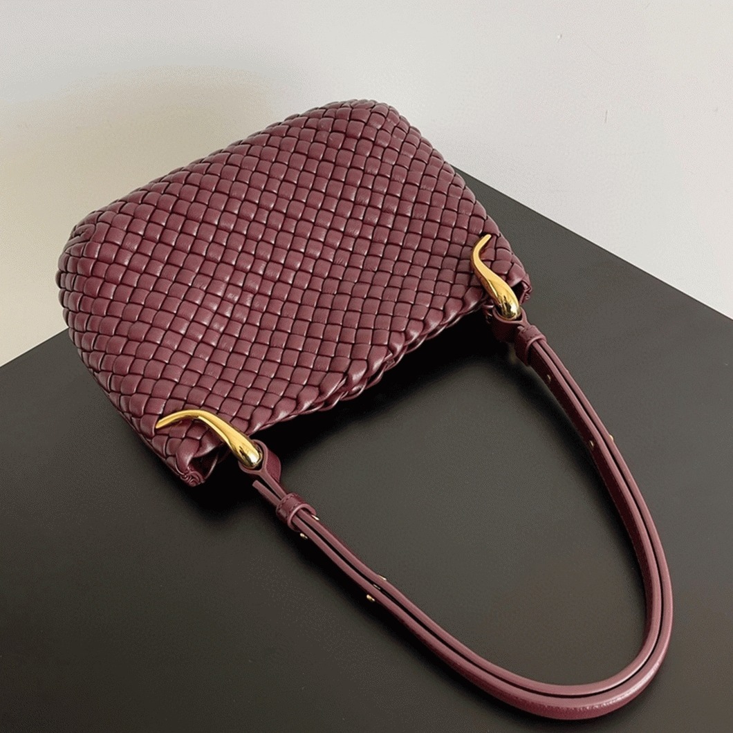 Replica B0tt*ga Ven*ta Clicker Small Bag Bordeaux