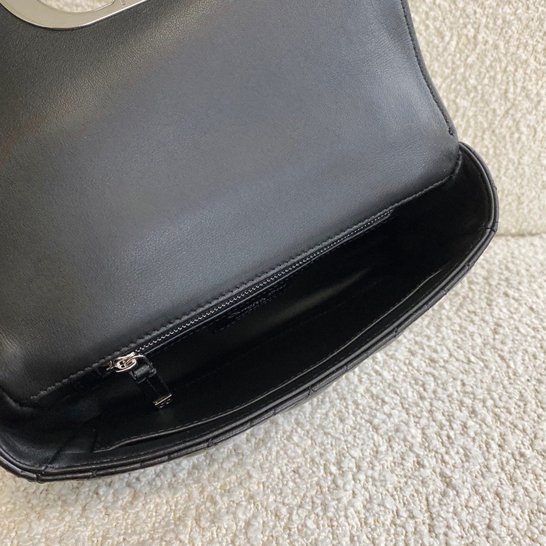 D10r Caro Small Bag Replica in Noir