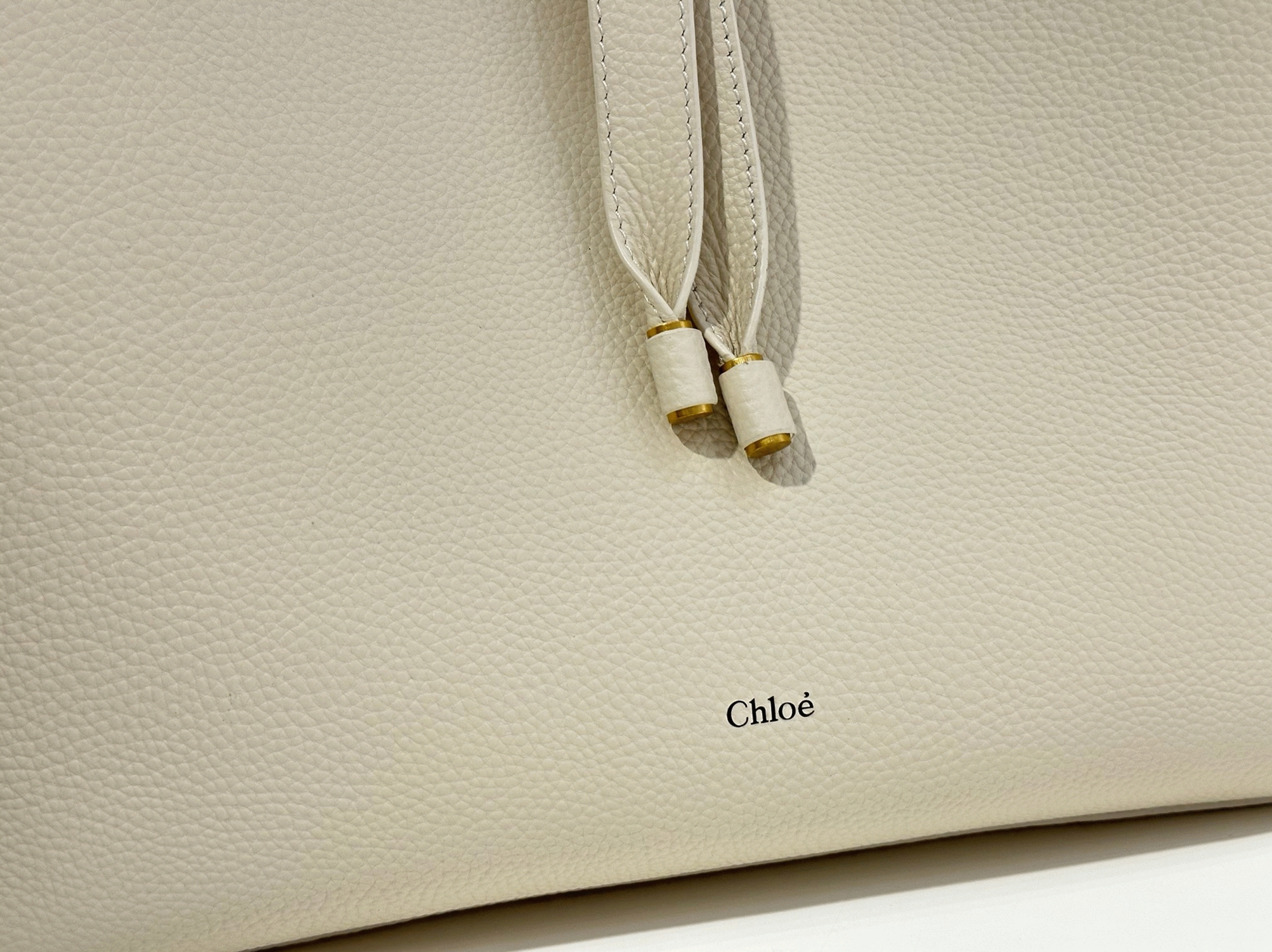 top quality replica Ch10e marcie hobo bag in white grained leather
