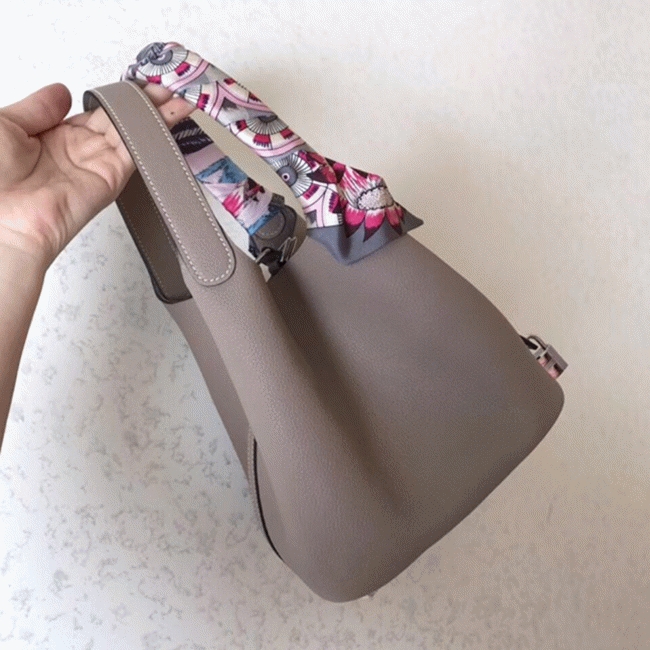 Tourterelle faux designer H**me5 Picotin Lock 18cm handbag
