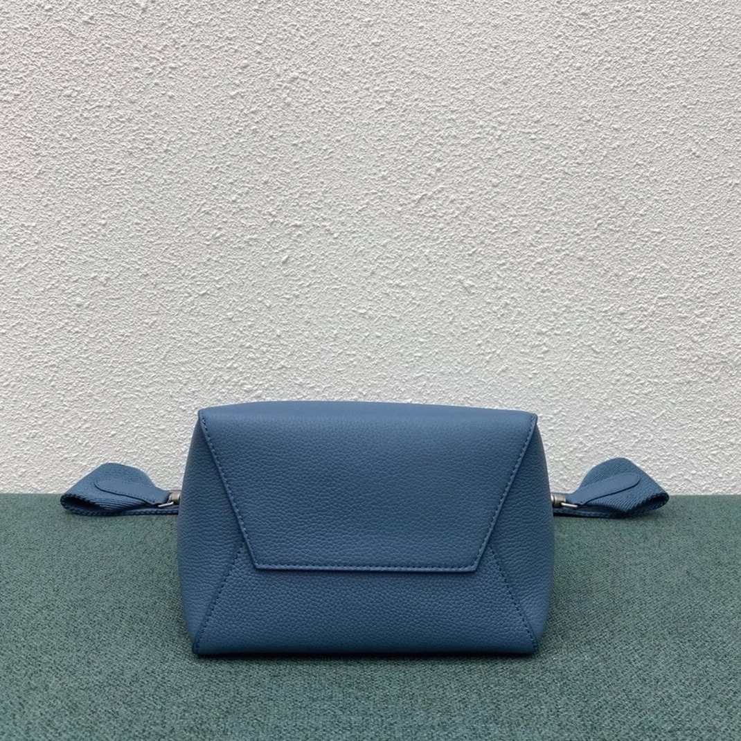 Top Quality Knockoff Ce1i*e Sangle Small Bucket Bag In Slate Blue Calfskin
