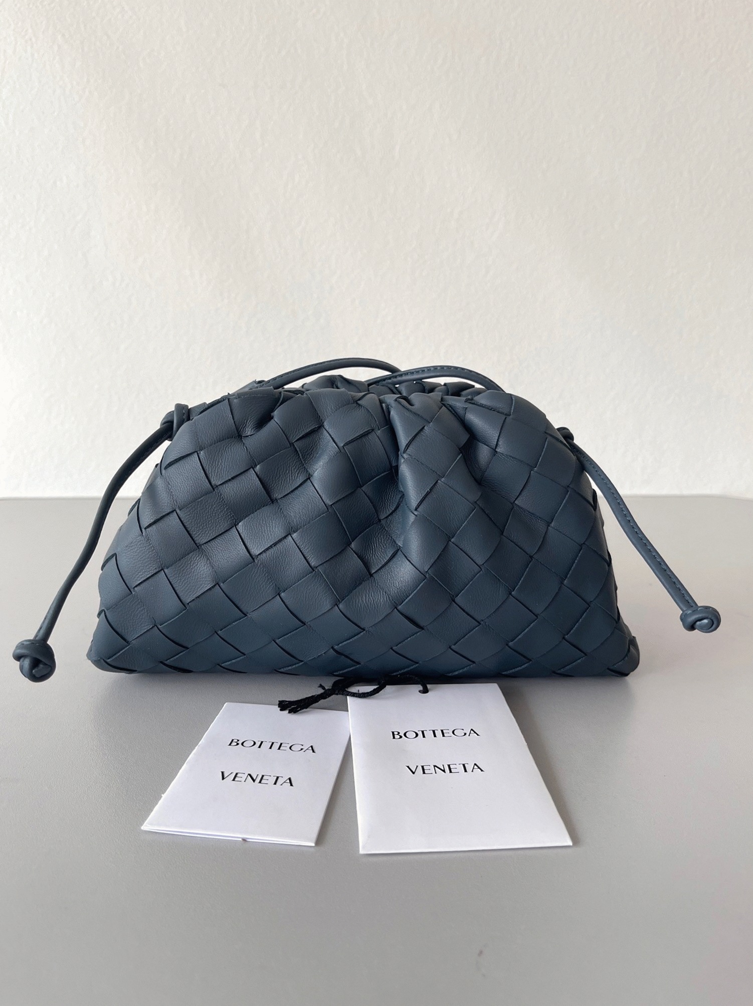 Faux B0tt*ga Ven*ta Mini Pouch with Strap Space