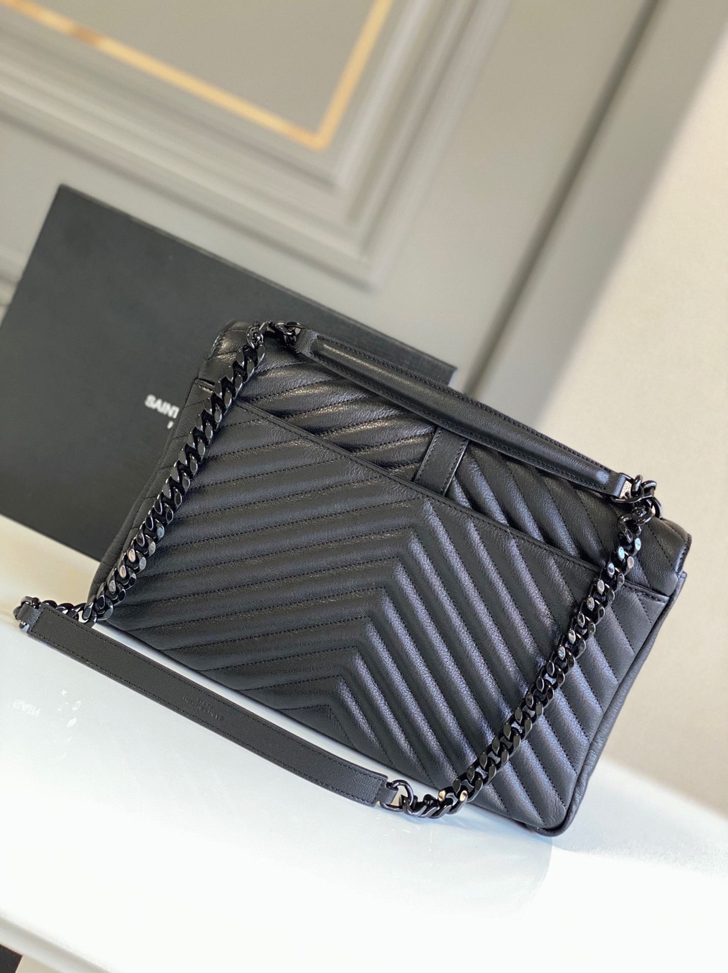 Fake Sa1nt Lau*nt College Large Chain Bag Black