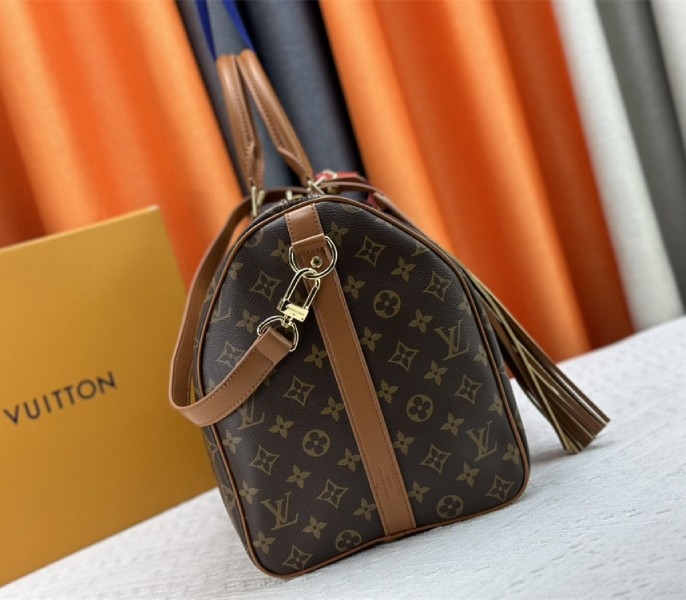 L0vis Vvtt0n Monogram Dust Canvas Keepall Bandouliere 50 In Brown