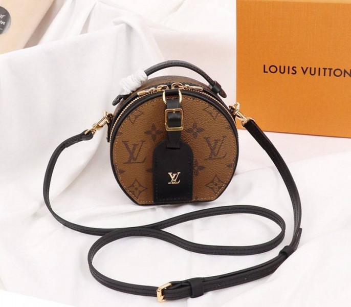 L0vis Vvtt0n Monogram Reverse Canvas Mini Boite Chapeau