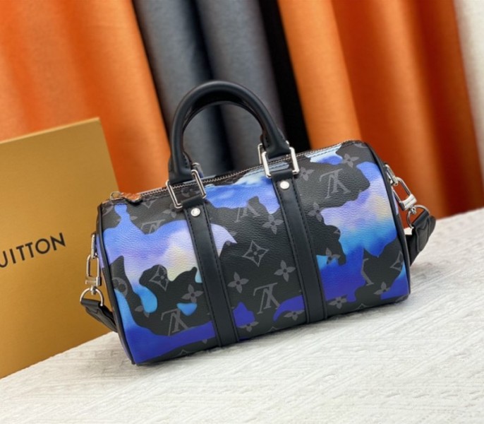 L0vis Vvtt0n Monogram Eclipse Keepall Bandouliere 25 Travel Bag In Blue And Purple Sunrise