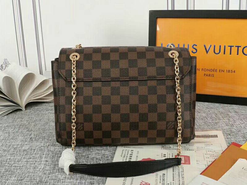 L0vis Vvtt0n Damier Ebene Canvas Vavin PM Bag In Bordeaux Red