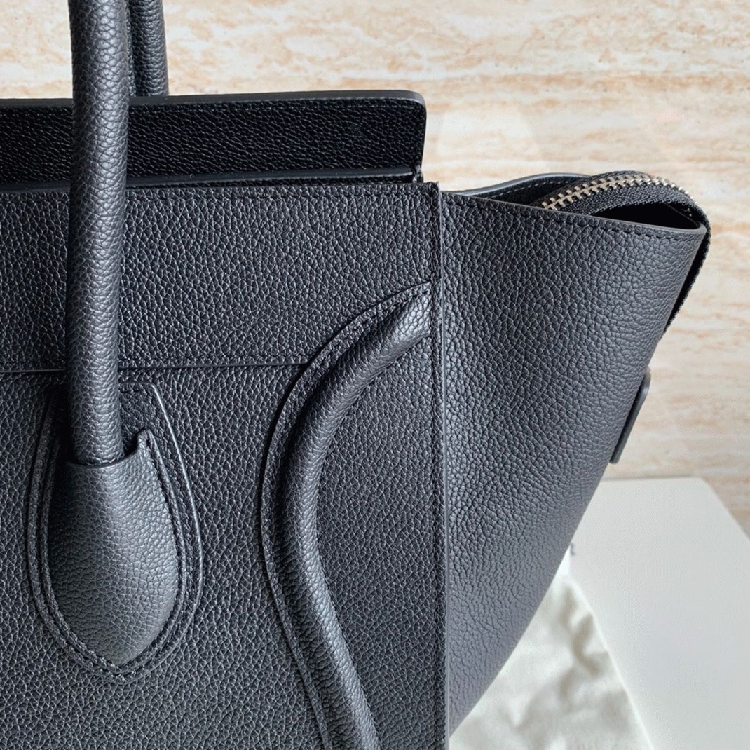 ce1i*e mini lU*gage tote bag fake in black