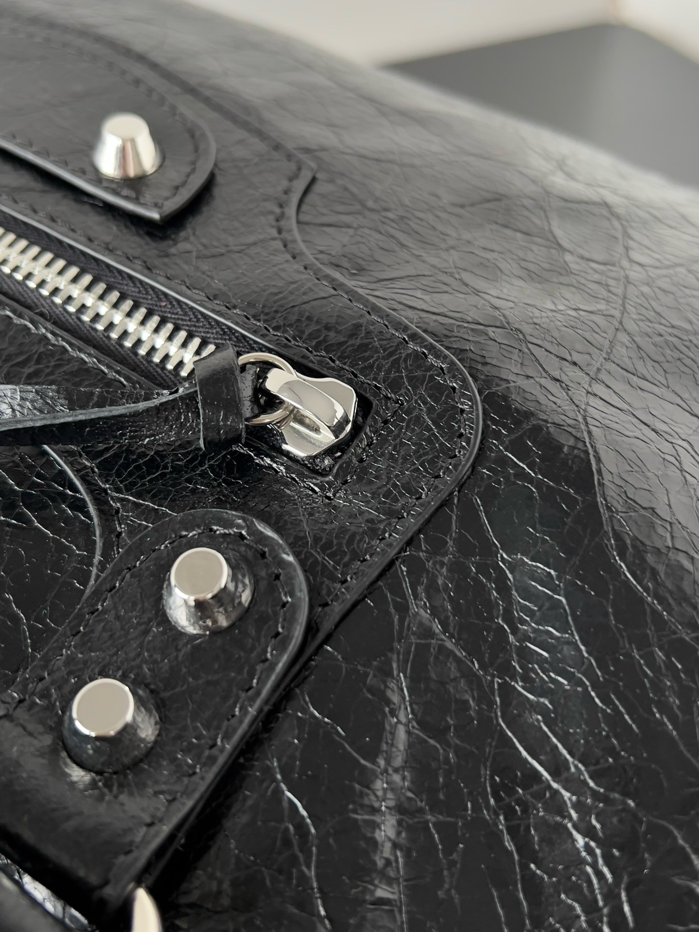 Knockoff Ba1en*iaga Le City Medium Bag Black Arena Lambskin