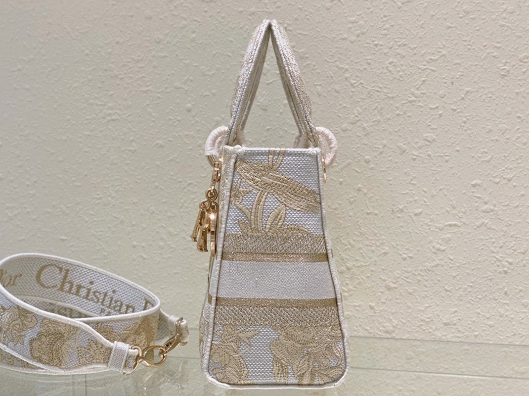 D10r Lady D-Lite Medium Bag Knockoff in Gold Jardin d Hiver Embroidery