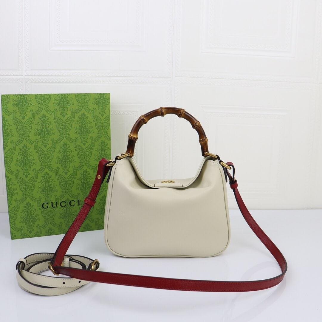 Gvc*1 Diana Bamboo Small Shoulder Bag
