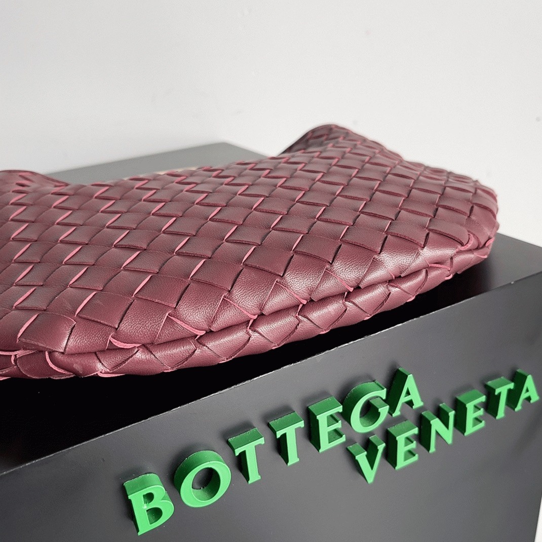 Fake B0tt*ga Ven*ta Sardine Small Bag Barolo