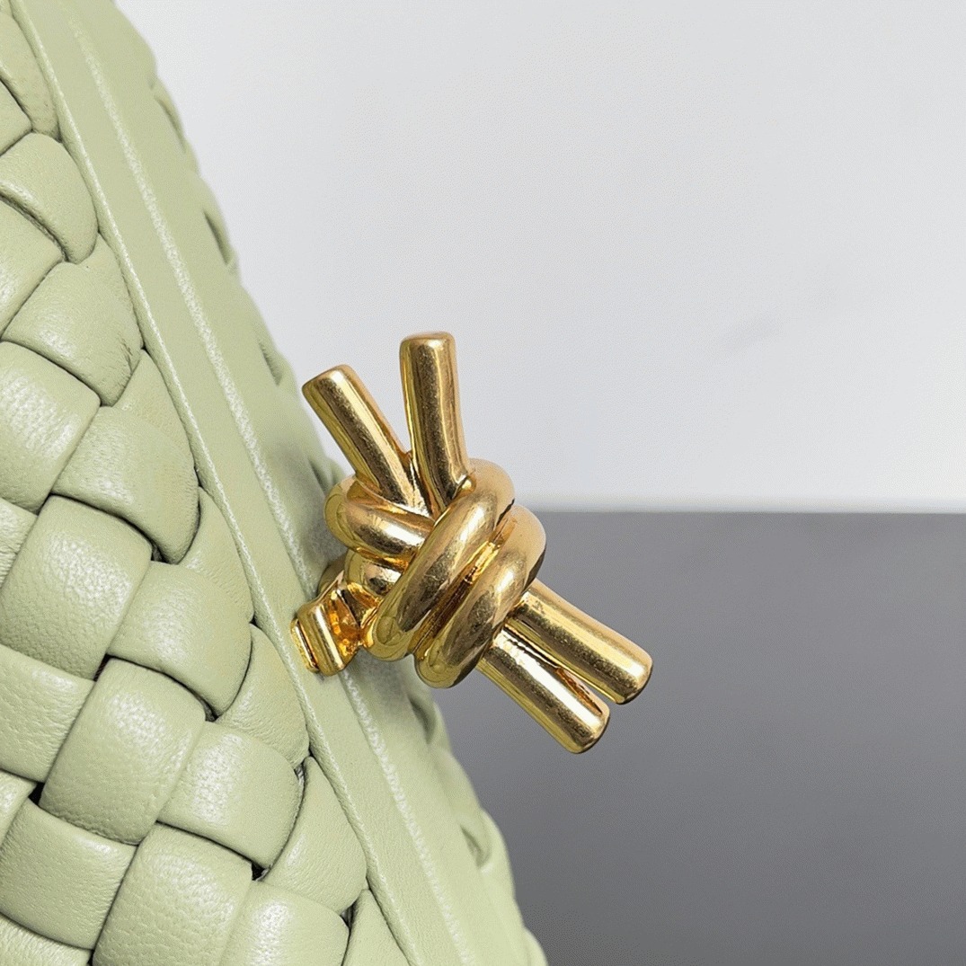 Replica B0tt*ga Ven*ta Knot Minaudiere Clutch Travertine