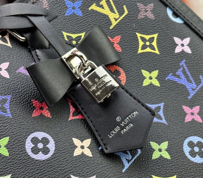 L0vis Vvtt0n X TM Multicolored Onthego PM In Black