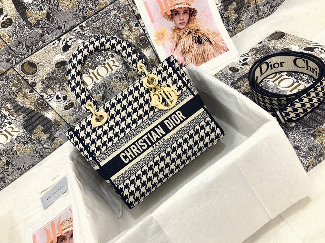 D10r Lady D-Lite Medium Bag Replica in Black White Houndstooth Embroidery