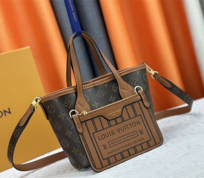 L0vis Vvtt0n Neverfull Bandouliere Inside Out BB Tote In Monogram Canvas And Brown Leather