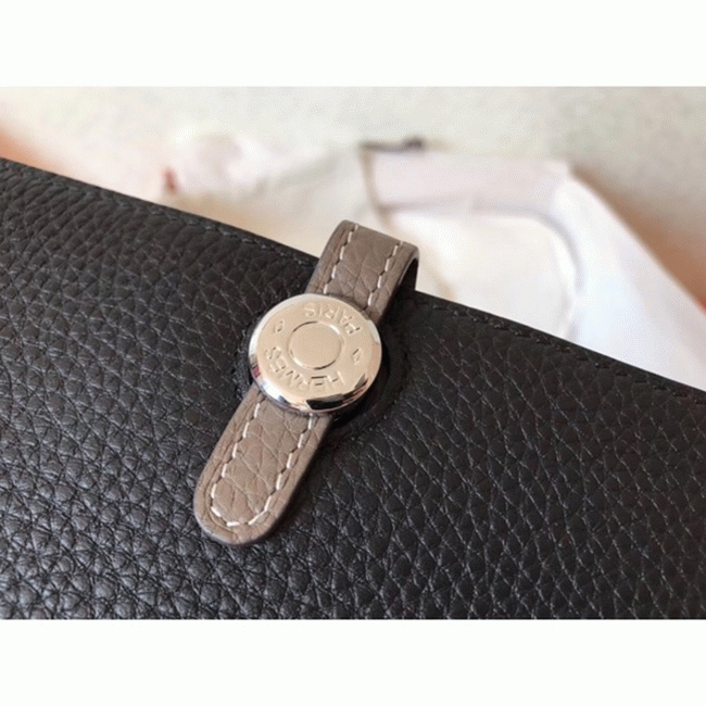 Black taupe knockoff H**me5 Dogon duo wallet