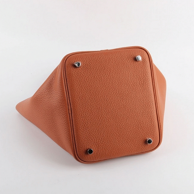 Orange knockoff H**me5 Picotin Lock handbag