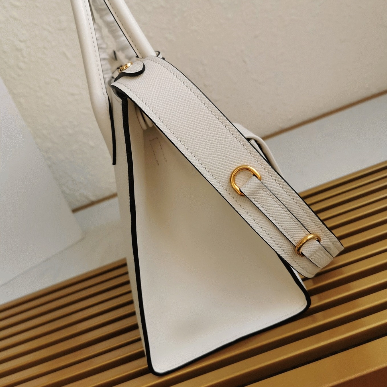 Pra*a Monochrome Medium Bag Fake in White